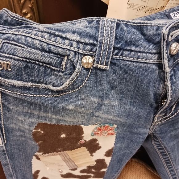 Boho Hippie Repurposed Jeans. - Picture 4 of 16